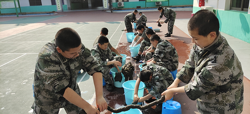 南宁专治青春期叛逆孩子的军事化特训学校