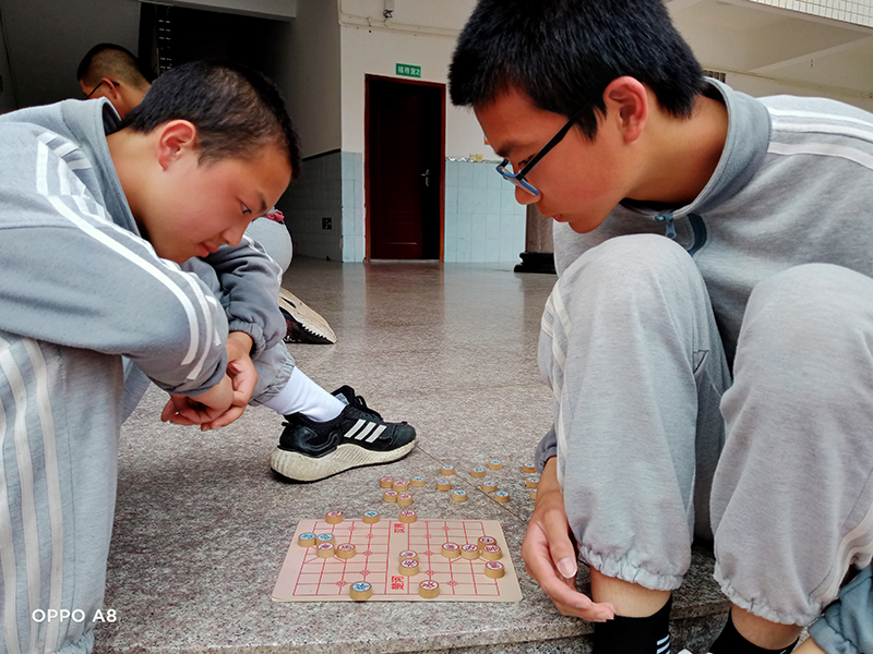 问题青少年正规戒网瘾学校