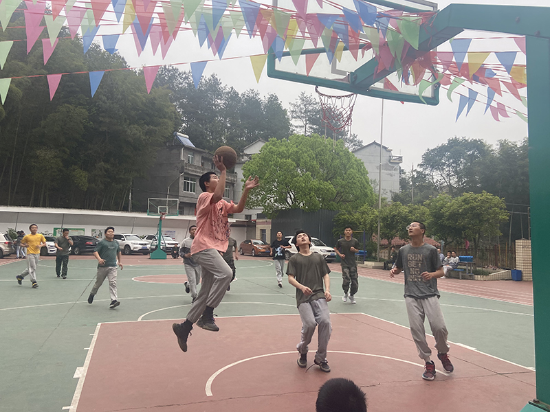 叛逆不听话孩子改造学校