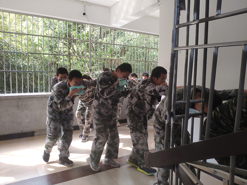 正规全封闭教育叛逆小孩的特训学校