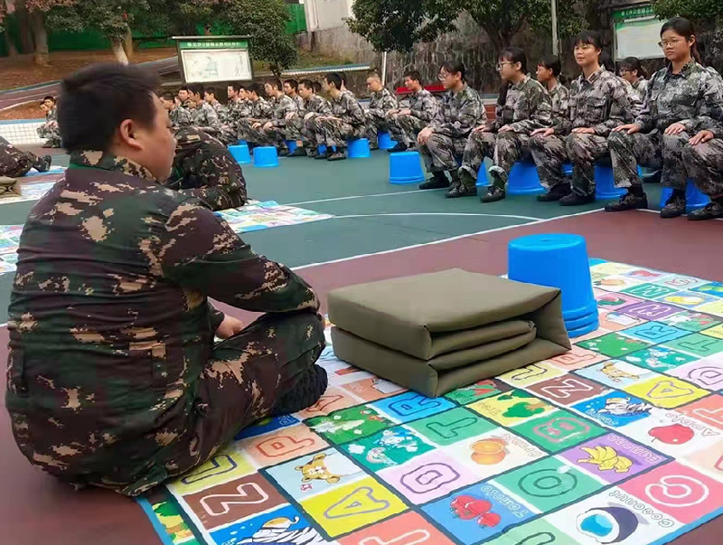 叛逆厌学特训管教学校