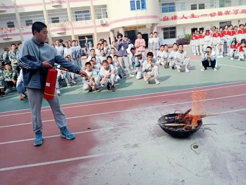 咸宁叛逆小孩军事化管理学校